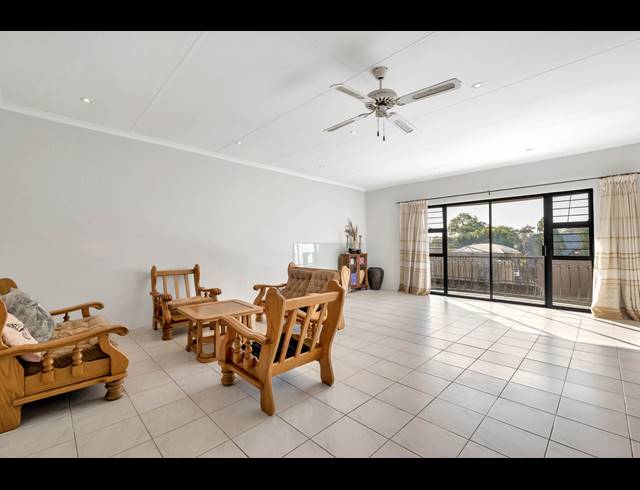 4 BEDROOM HOUSE FOR SALE IN GALLO MANOR